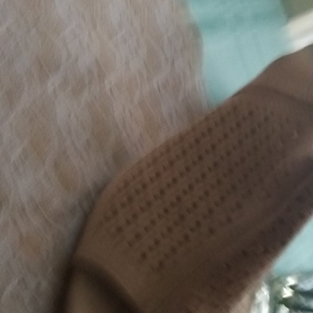 Shoes - Picture 2 of 3